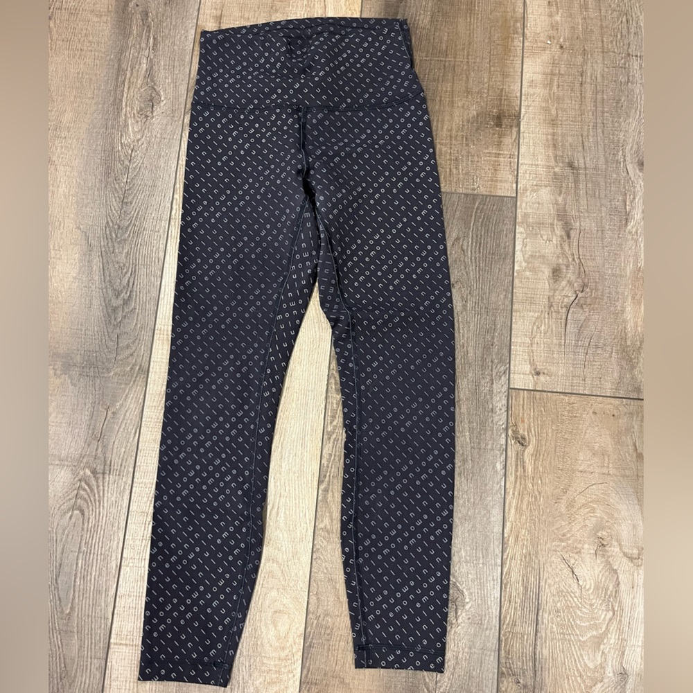 Lululemon; wunder train